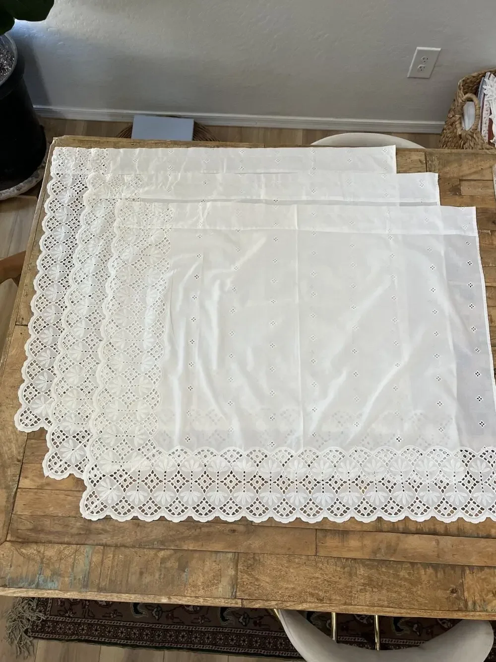 Vintage 3 Curtain Panels Sheer Lace Off White 32